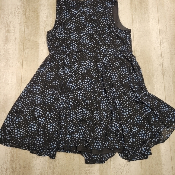Torrid Black and Blue Heart Print Flounce Skirt Dress Size 20. - Picture 9 of 11